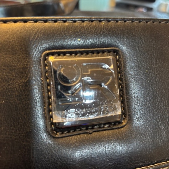 Kenneth Cole (NWOT) Large Leather black bag- Laptop,briefcase,tote, travel - Picture 3 of 6